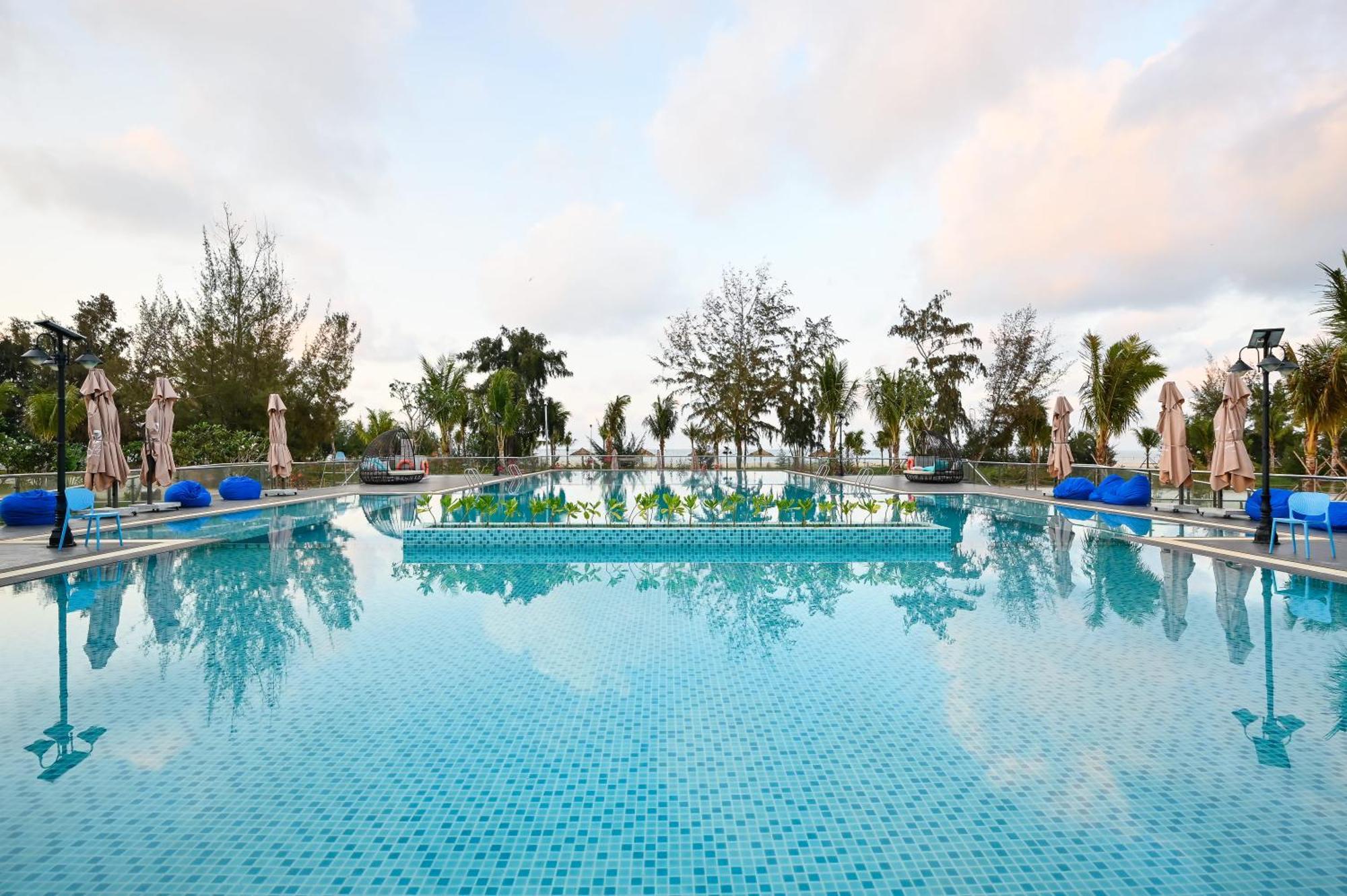 Emerald Ho Tram Resort Екстериор снимка