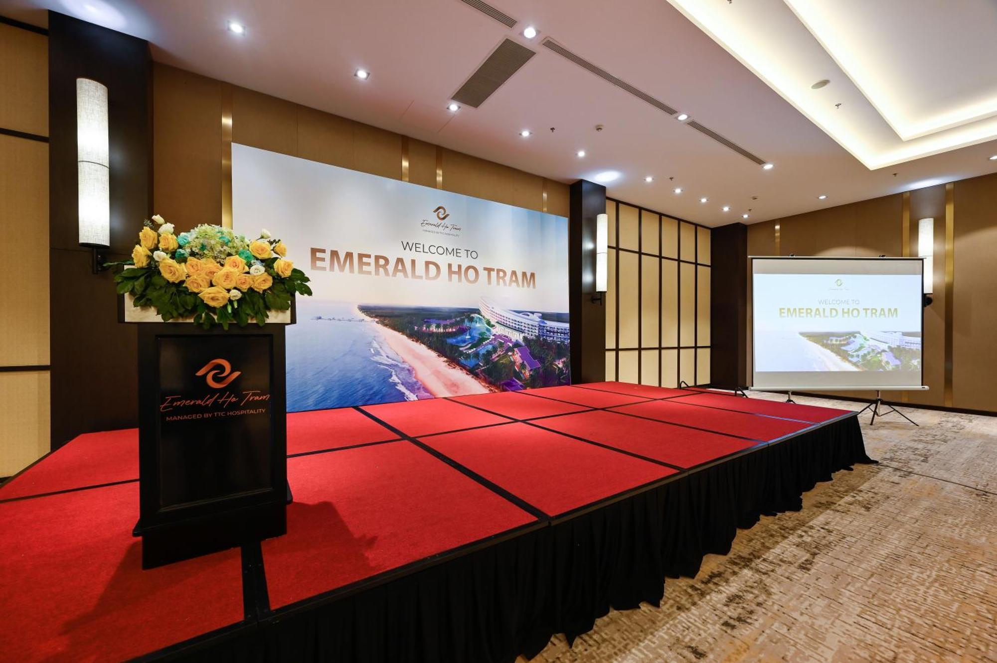Emerald Ho Tram Resort Екстериор снимка